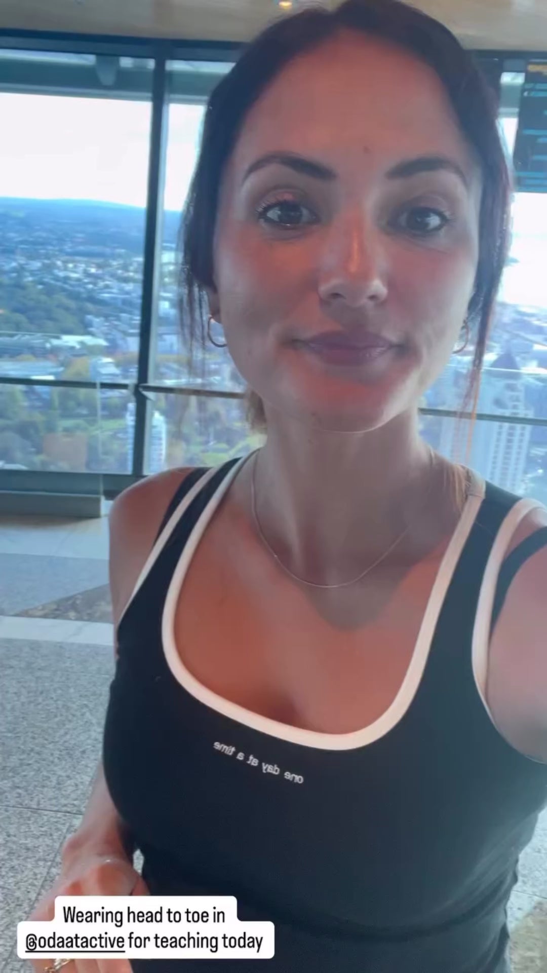 THE ICONIC SINGLET